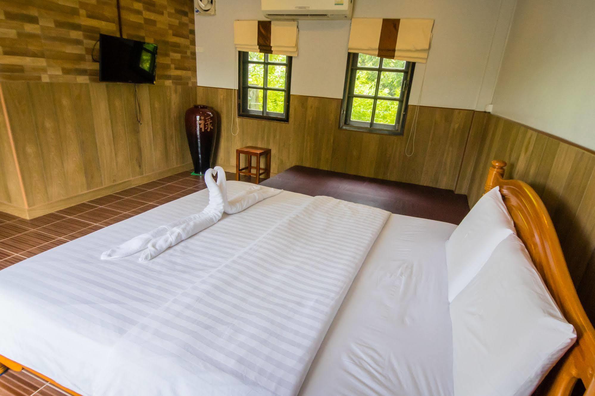 Baanrimnam Resort Trat Exteriör bild